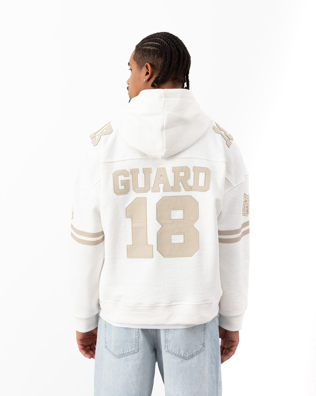 GUARD 18