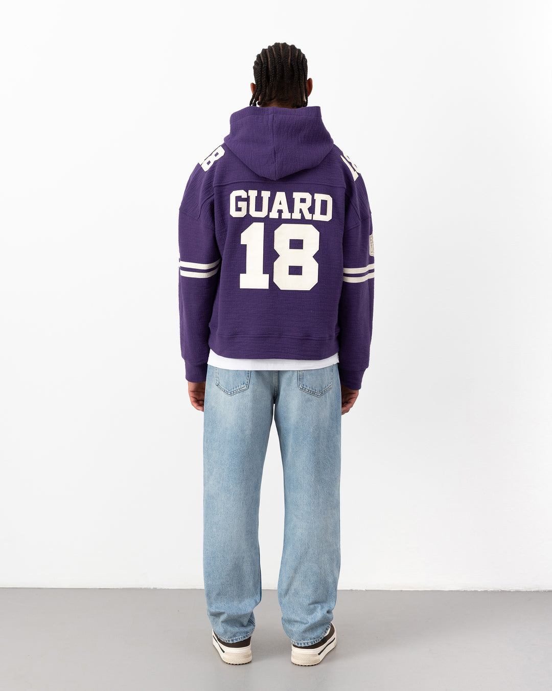 GUARD 18