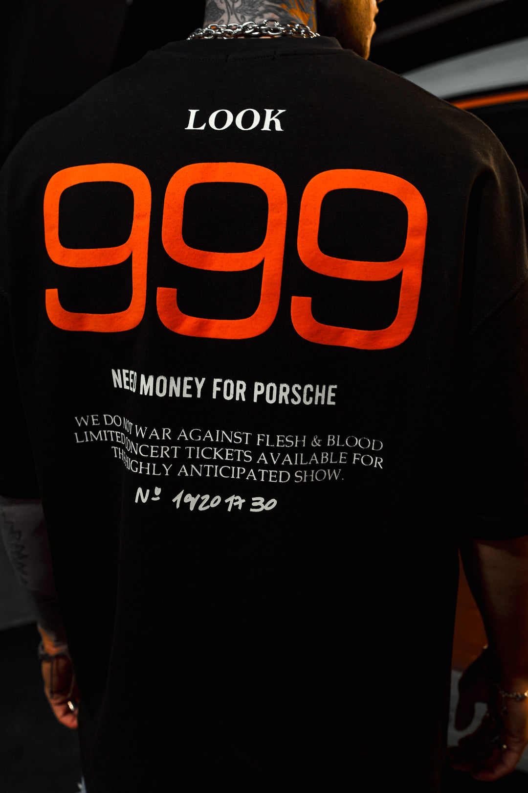 999