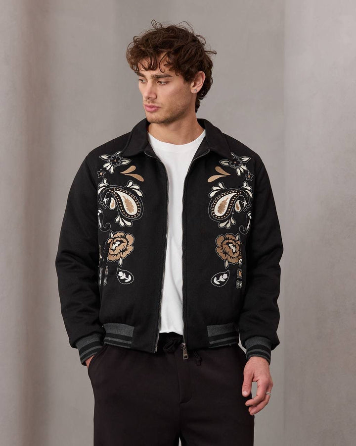 FLORACIÓN DE MEDIANOCHE